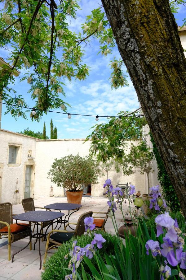 Domaine Le Bois Des Dames Chantemerle-lès-Grignan Exterior foto