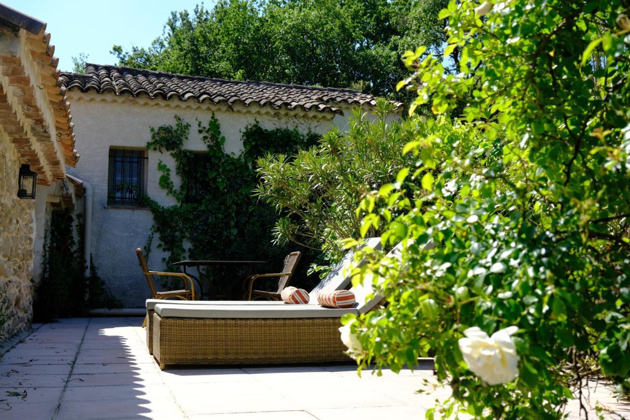 Domaine Le Bois Des Dames Chantemerle-lès-Grignan Exterior foto